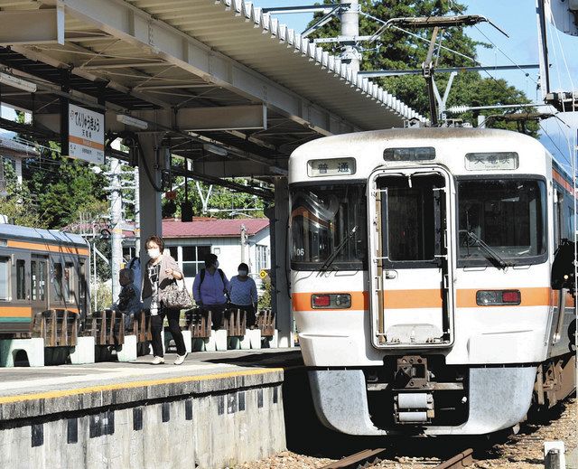 jr飯田線が全線運転再開 3カ月ぶり 住民安堵 中日新聞web jr飯田線が全線運転再開 3カ月ぶり 住民安堵 中日新聞web