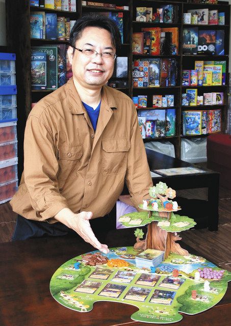彦根のボードゲームカフェ人気 「表情見て駆け引き」魅力：中日新聞Web