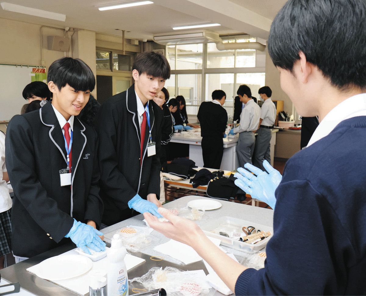 愛知大学豊橋昼間部自治会 レポート】未来セッションvol.3 まちとのアクセスを考える - 豊橋まちなか情報ステーション