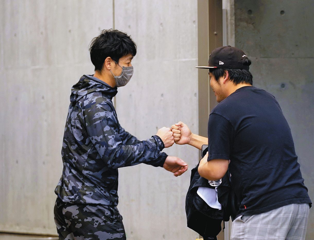 中日 バンテリンdで歌いたかった 阿部寿樹応援歌 の音源付きで応援団が惜別エール 中日スポーツ 東京中日スポーツ