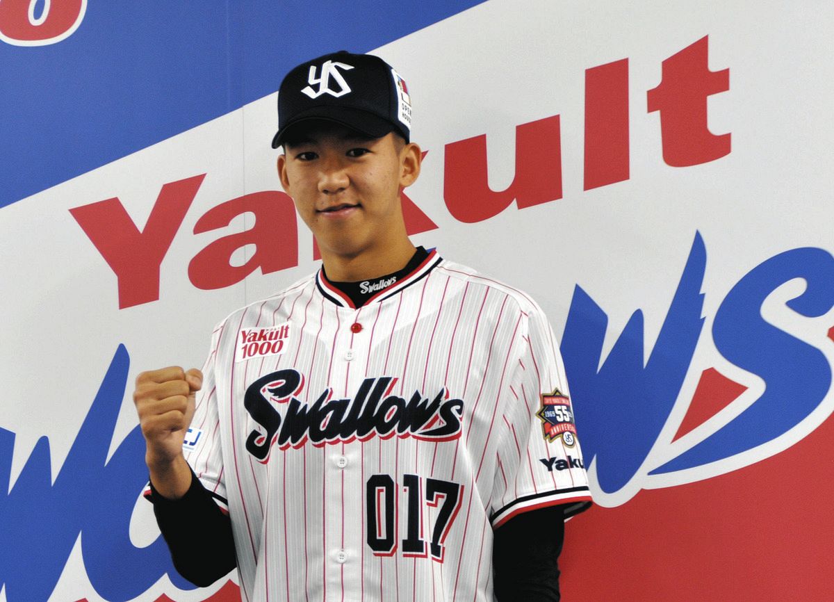 ヤクルト、台湾出身の育成1位・高橋翔聖投手が入団会見 登録名は「翔聖