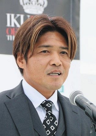 大久保嘉人さん、高校卒業の長男・碧人さんが「遂に…」と自身の若き日