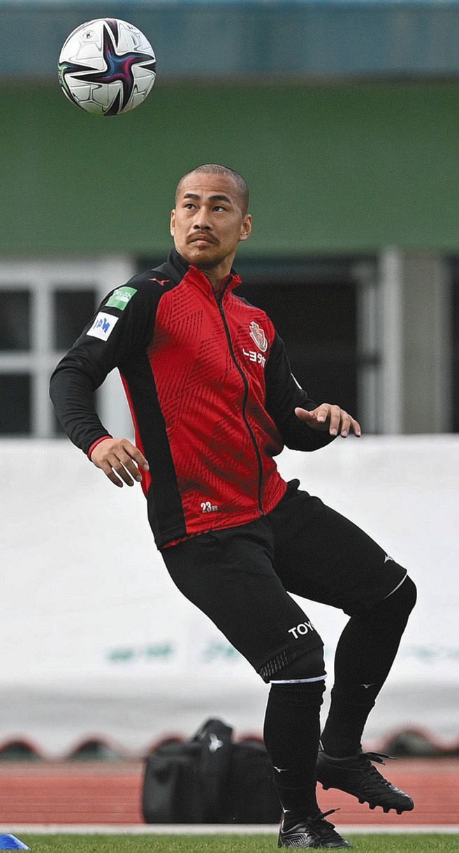 Df吉田豊はsb陣の兄貴分 分からないことがあれば みんな僕に聞きに来てくれる J1 名古屋 中日スポーツ 東京中日スポーツ Df吉田豊はsb陣の兄貴分 分からないことがあれば みんな僕に聞きに来てくれる J1 名古屋 中日スポーツ 東京中日スポーツ