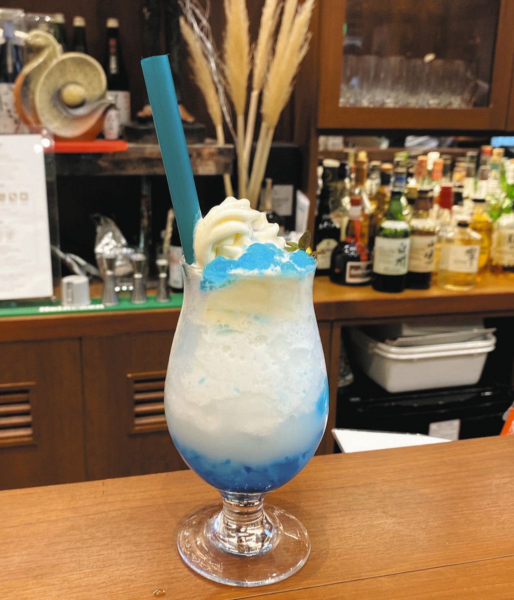 夏に幸せ、アオバナフロート 草津のホテル、立命館大生と共同開発：中