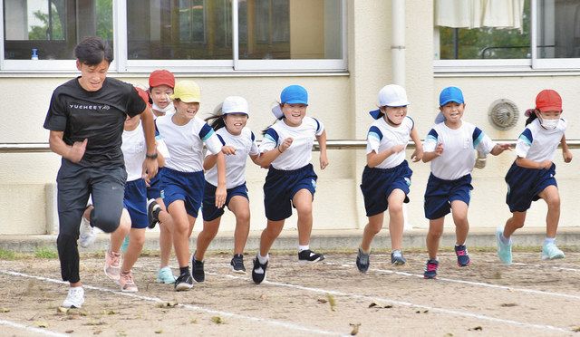 短距離のコツ 児童学ぶ 高浜小 日刊県民福井web