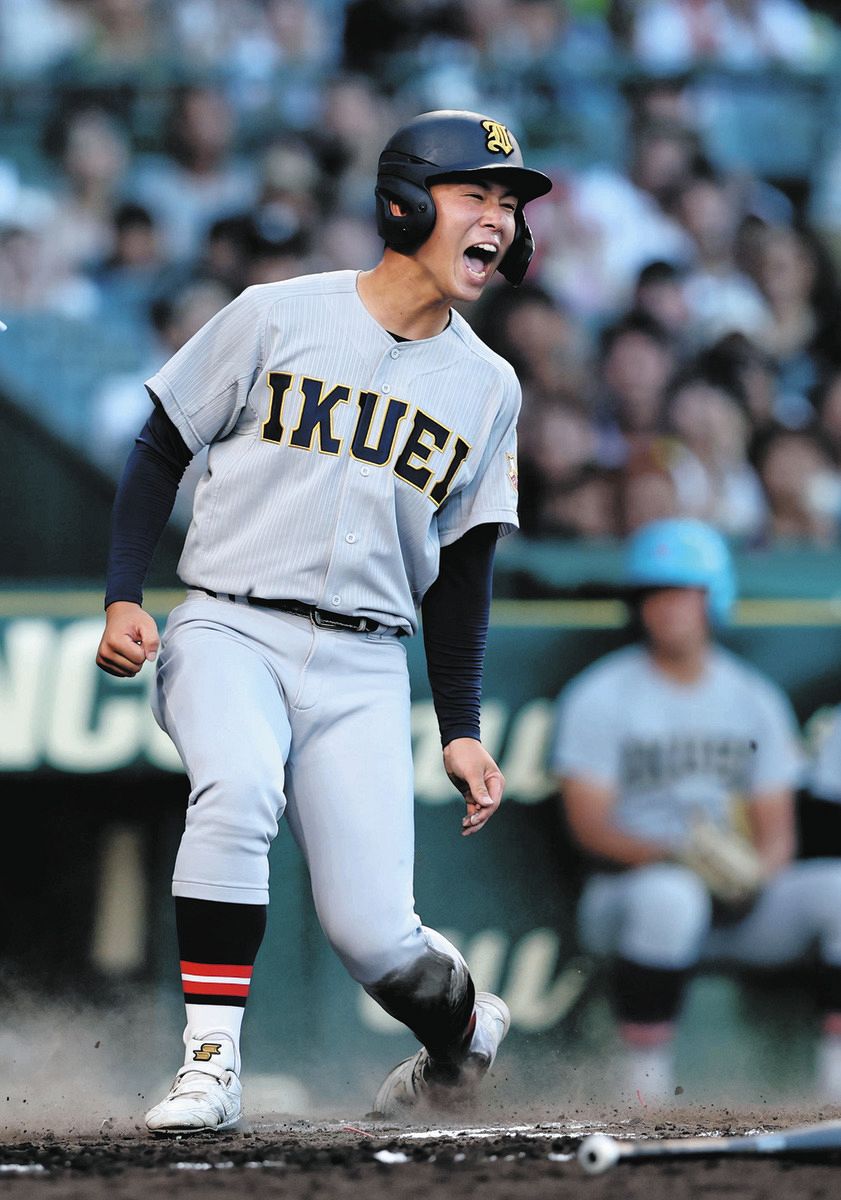 仙台育英、31年ぶり登場の開幕戦競り勝つ 小6で神宮スタンド中段アーチ