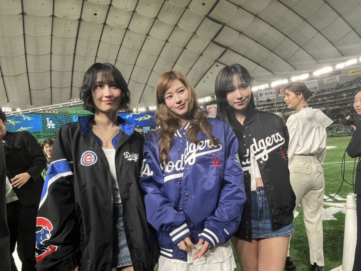 3人とも可愛すぎる…」MISAMO、東京ドームに登場 ドジャース内