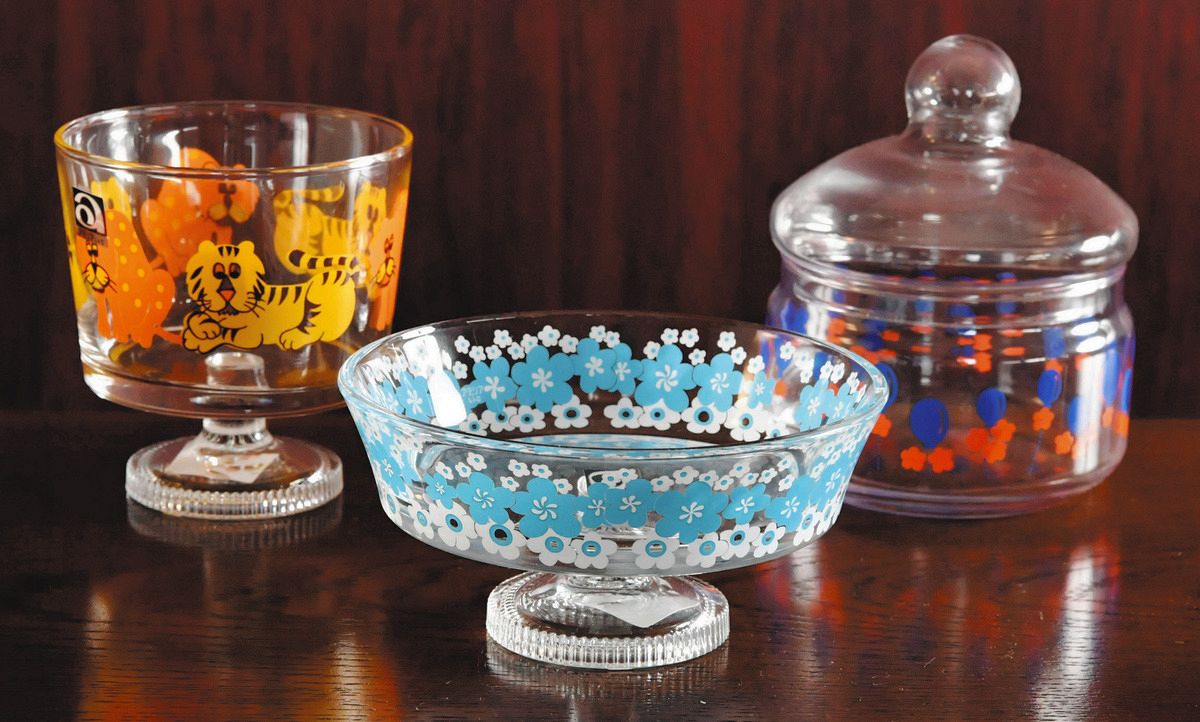 昭和のぬくもりを復刻 愛知県岩倉市のレトログラス＜食卓ものがたり