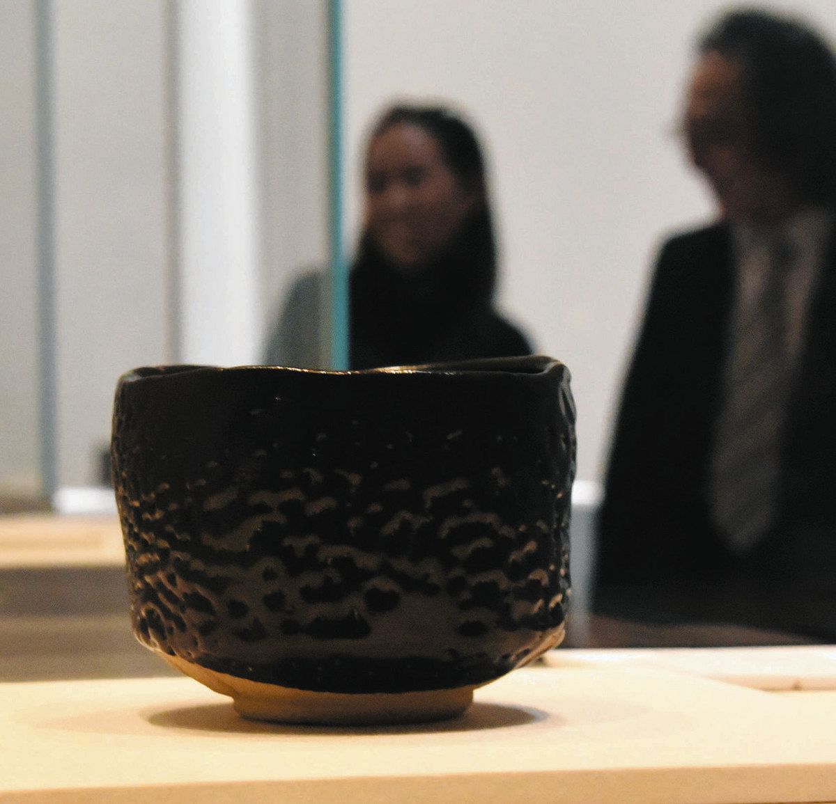 人間国宝　加藤孝造　灰釉深鉢　経約21センチ 加藤孝造さんの生涯追う 多治見で追悼展始まる：中日新聞Web