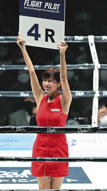 写真】人気ラウンドガールの天野麻菜と雪平莉左：中日スポーツ・東京中