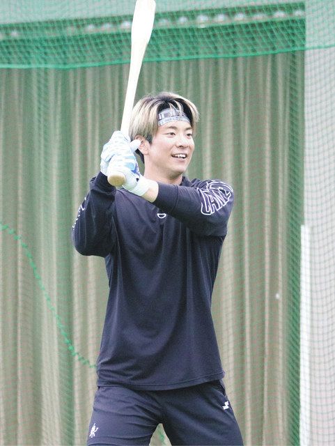 松本剛にチームリーダーの自覚「僕がチーム引っ張る」ともに自主トレの