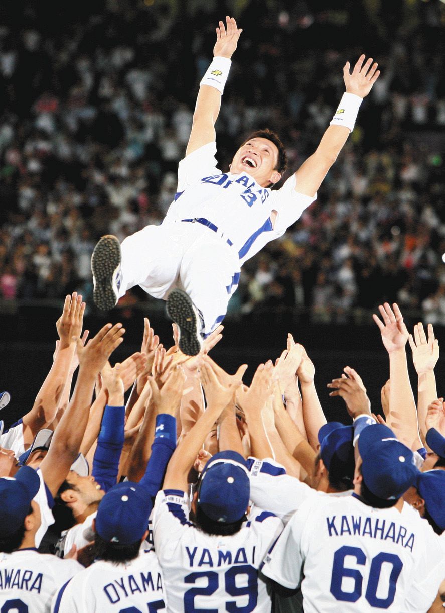 負けん気だけでここまで…」涙のスピーチから12年半、立浪監督が本拠地