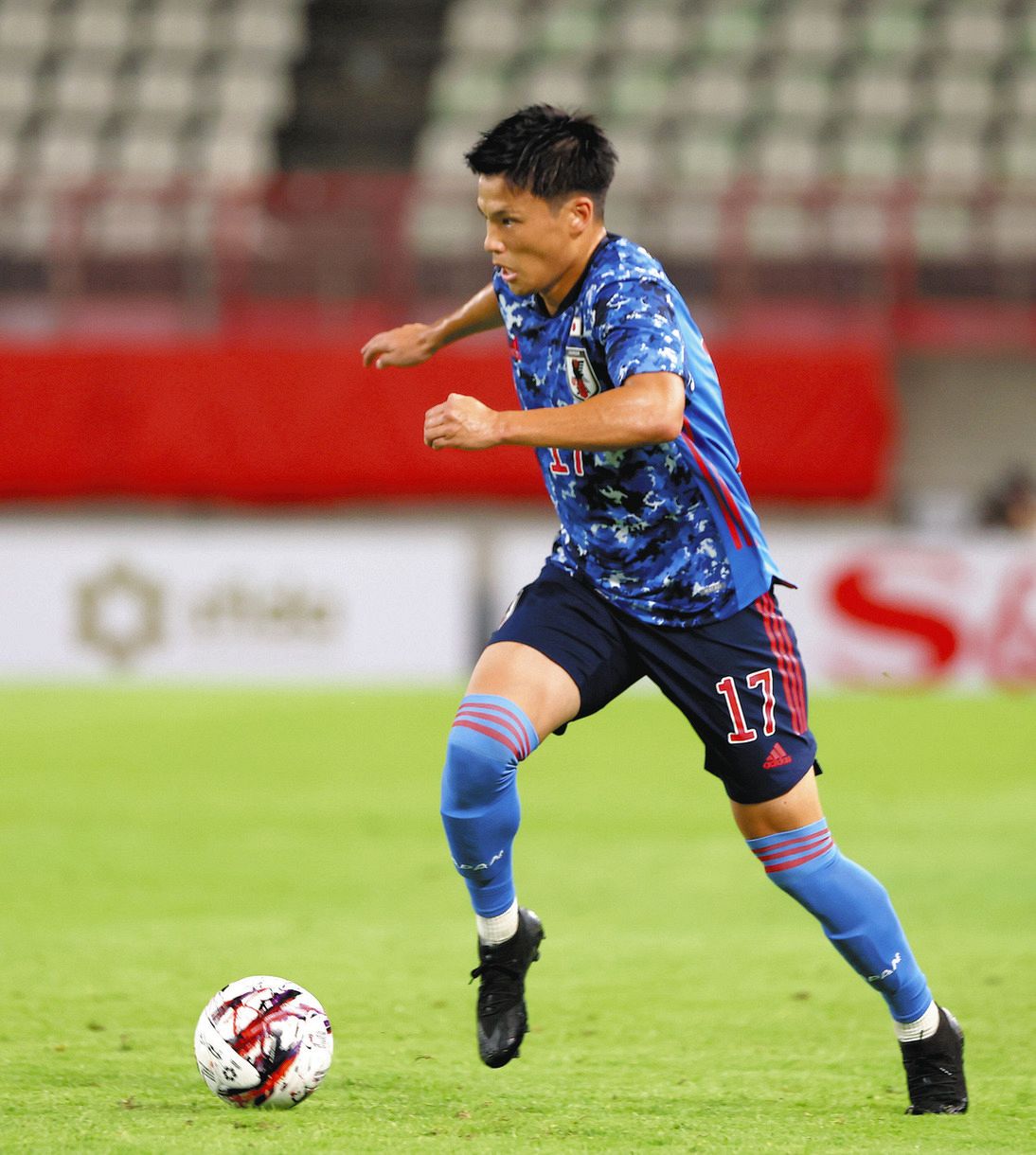 サッカーe 1香港戦 途中出場の宮市 奥寺康彦の3457日を上回る史上最長3563日のブランク 中日スポーツ 東京中日スポーツ