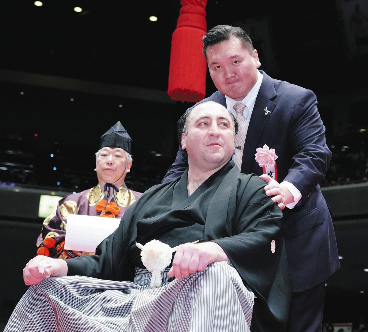 元大関・栃ノ心のレバニ・ゴルガゼさんが引退相撲、師匠の春日野親方が