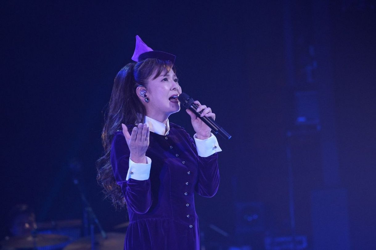 南野陽子の40周年記念ツアーが開幕 はかま姿で「はいからさんが通る