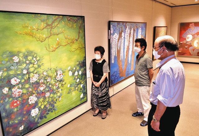 絵画と写真、表現を競う 新美術展の名古屋展始まる：中日新聞Web