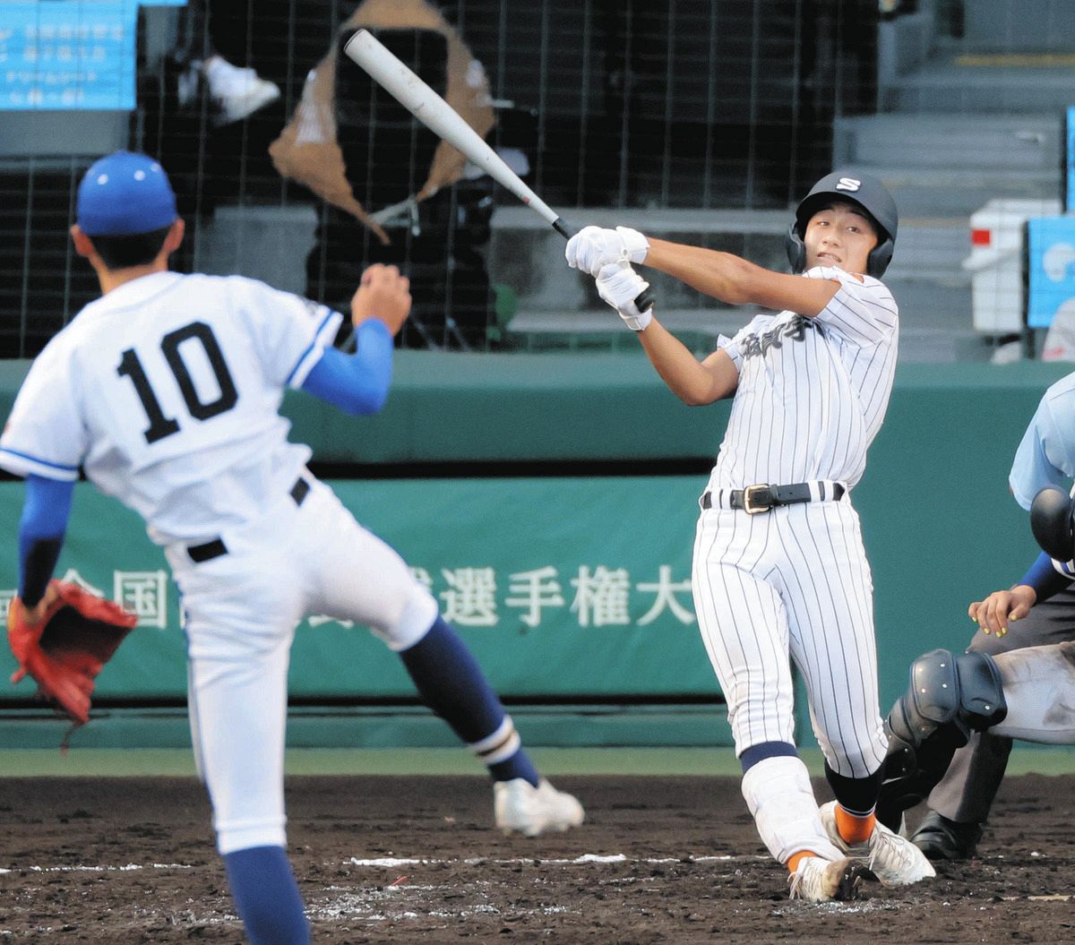 滋賀学園、3戦連続2桁の13安打で初の8強 準々決勝は青森山田と対戦【夏