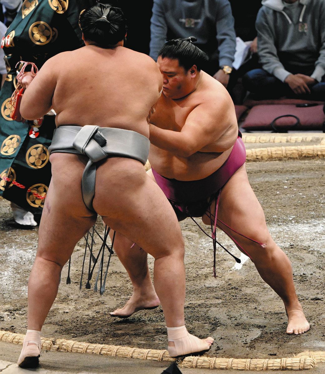 令和五年 秋巡業 大相撲春日井場所 ペアチケット - 相撲/武道