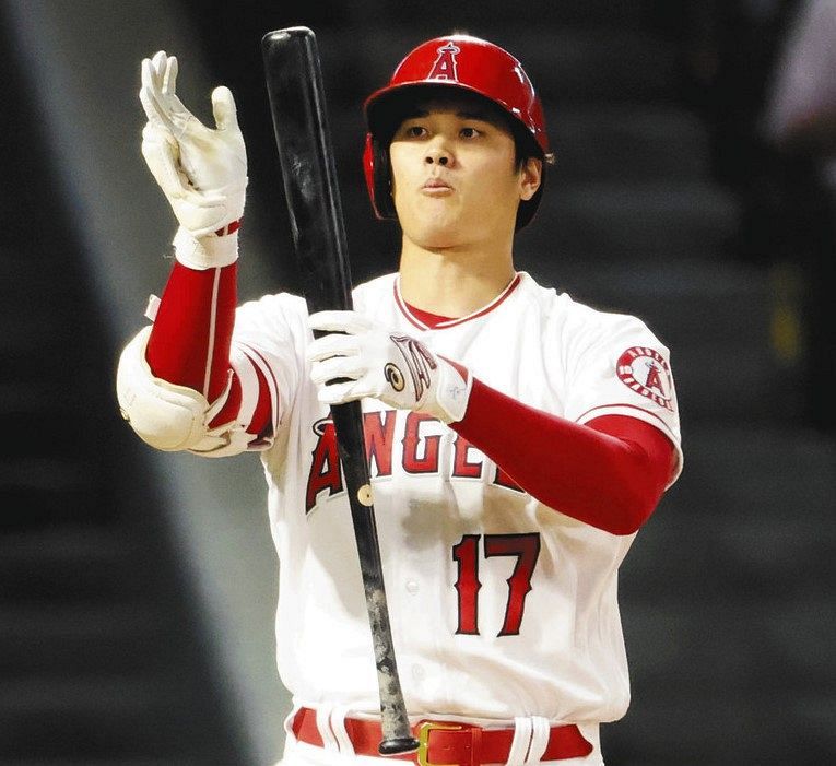 ｍｌｂ またまた本拠地は大ブーイング 大谷翔平は第３打席も四球 これで直近13打席で９四球 中日スポーツ 東京中日スポーツ