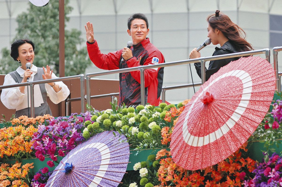 にぎわいに誘われて…名古屋まつり開幕 各会場に特設ステージやブース