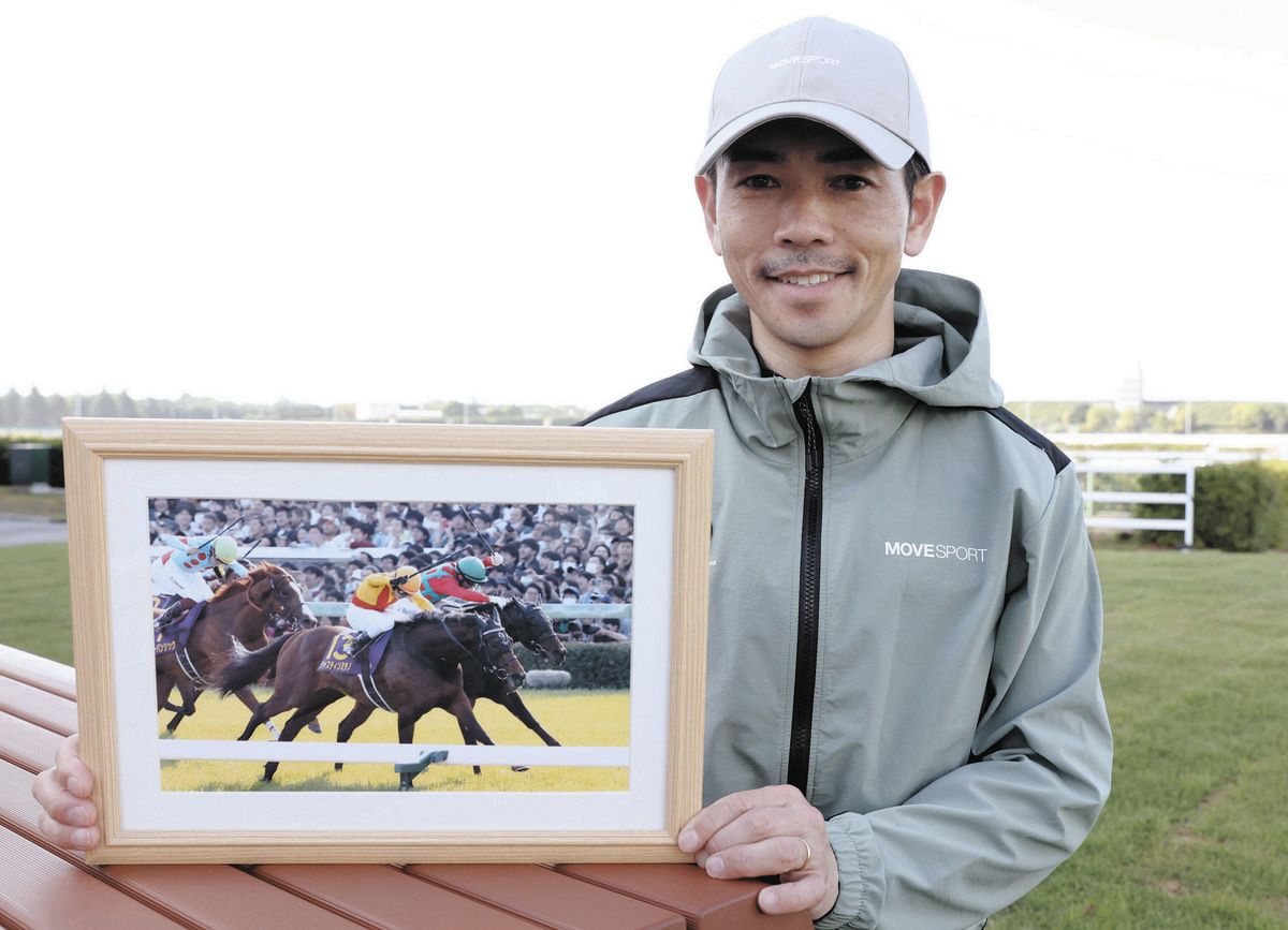 新品未使用】戸崎圭太 1000勝記念Tシャツ L 戸崎圭太 Kenta Tosaki 1000