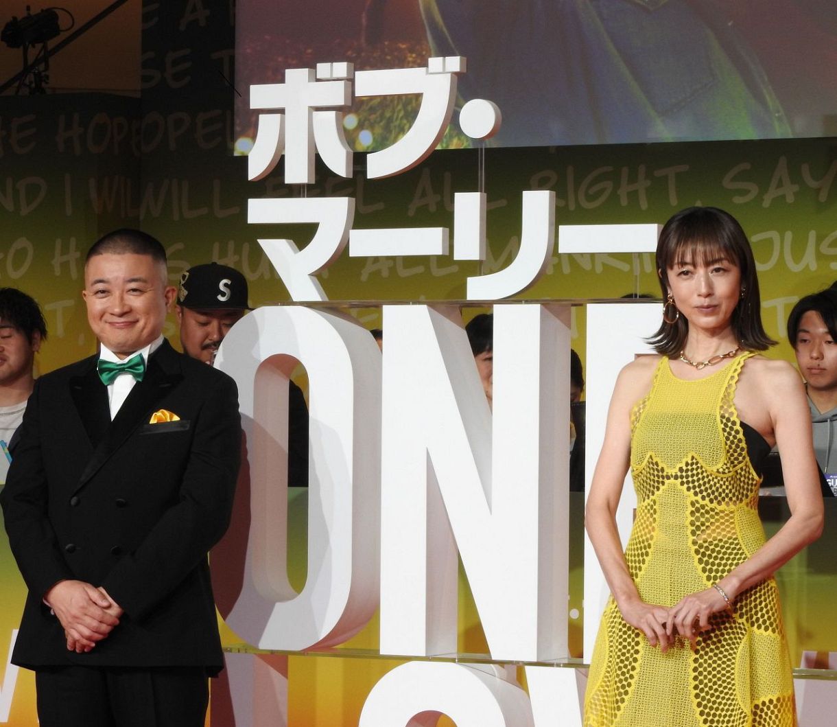 松尾京子、【月の降る】、希少な画集より、状態良好、新品高級額装付 高岡早紀＆チョコプラ松尾、レゲエ愛語る 「ボブ・マーリー：ONE LOVE