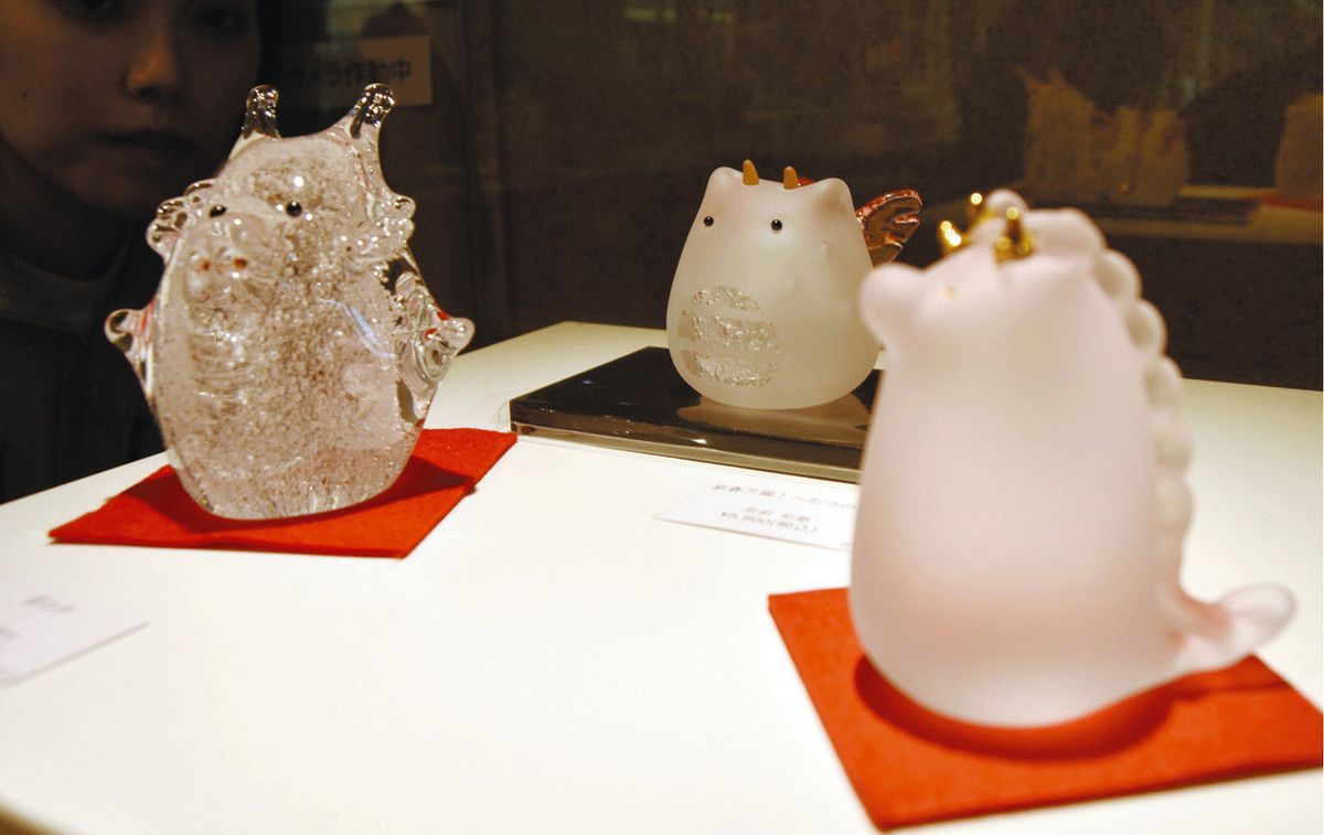 来年の干支・「辰」の置物など200点 磐田で展示：中日新聞しずおかWeb