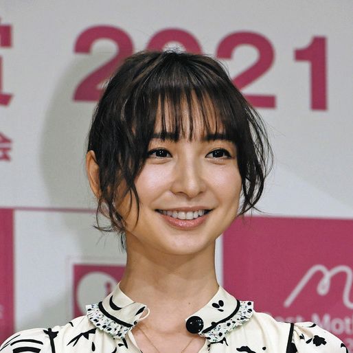 元AKB48篠田麻里子が3カ月ぶりのインスタ投稿で「たくさん学んだ日