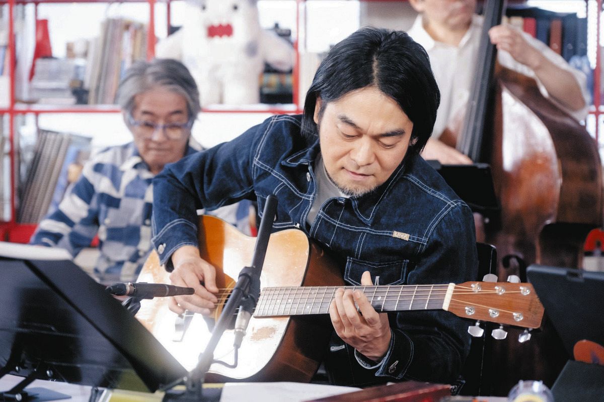 堀込泰行がNHK音楽番組「tiny desk concerts JAPAN」収録、土岐麻子も