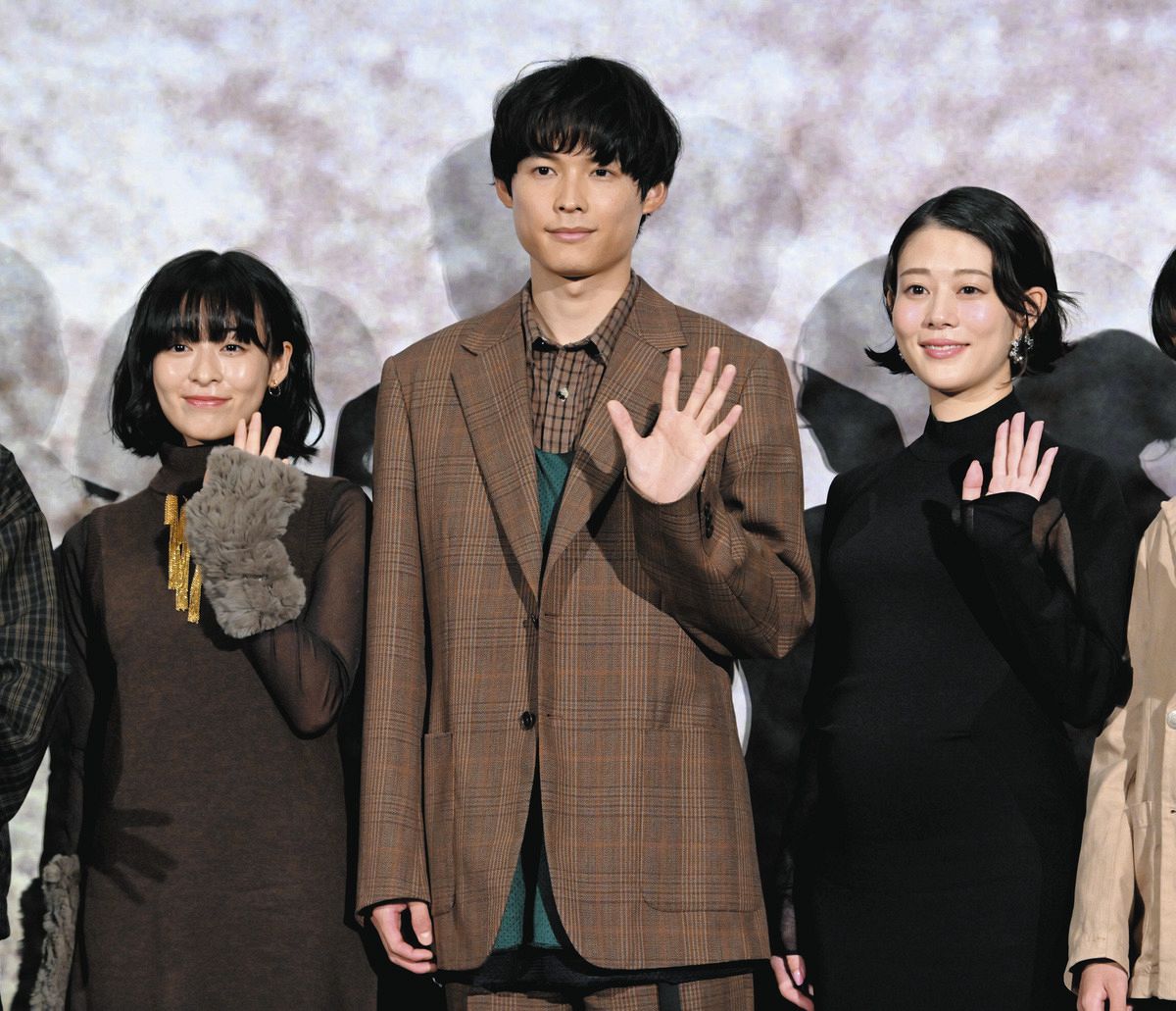 中 日 新聞 試写会