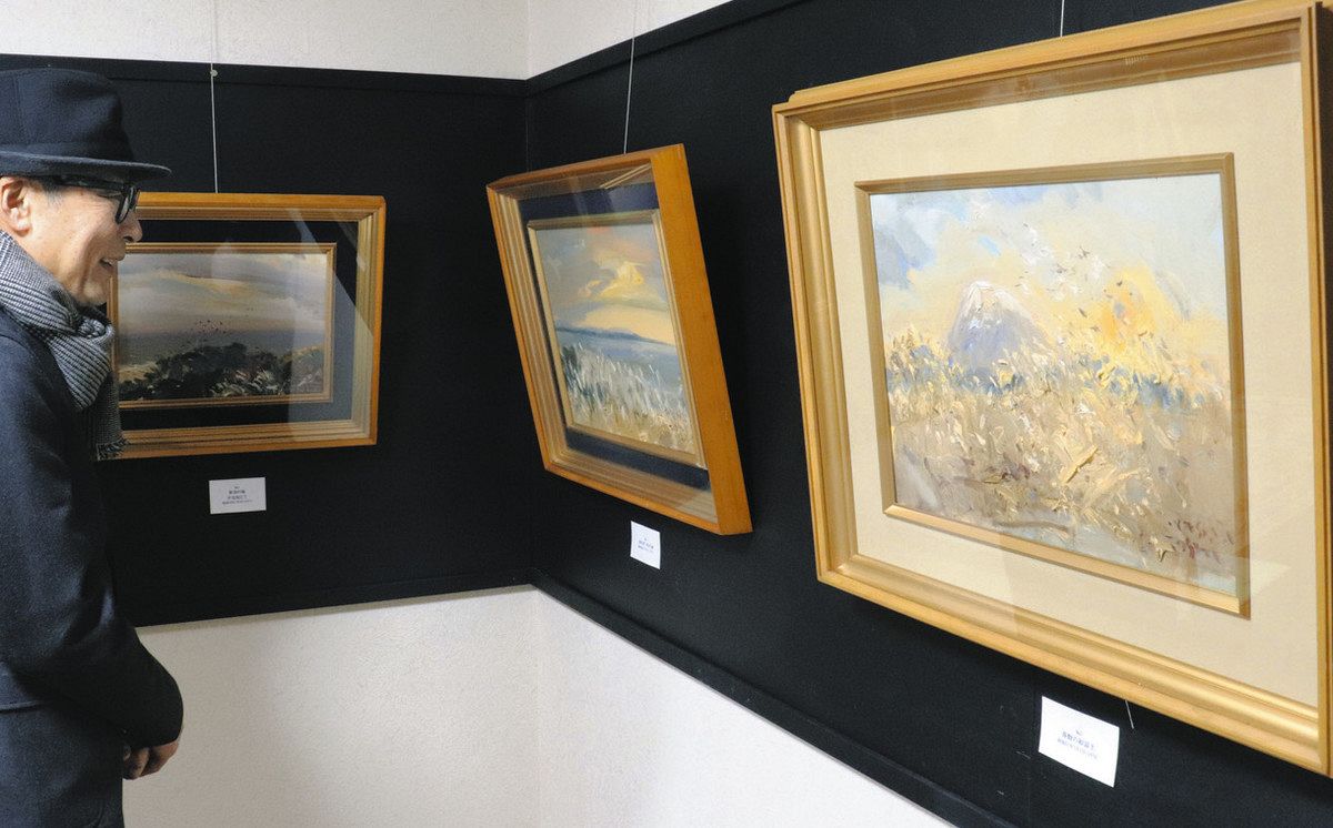 浜名湖の風景、20年の移ろい 湖西出身・渡辺俊明さんの油彩画を展示