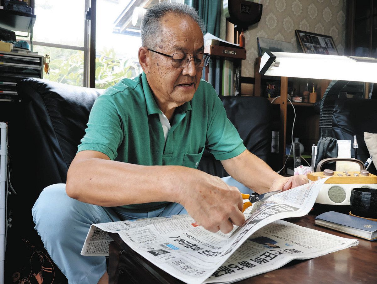 新聞切り抜き61年、知見どこまでも 安曇野の遠藤さん、スクラップ430冊