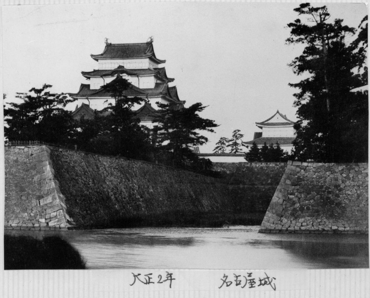 大正時代の名古屋舞台の漫画「煙と蜜」 沼落ちした本紙記者が