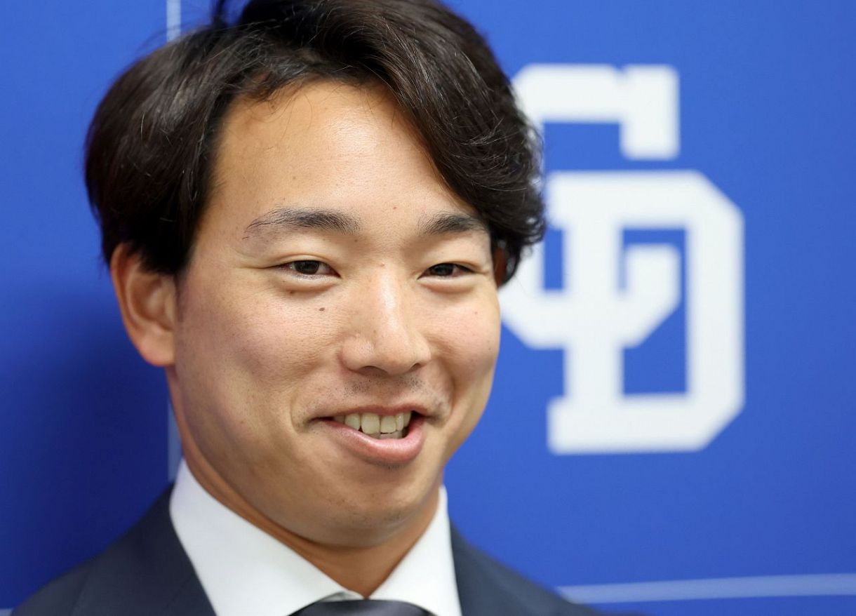 中日】宇佐見真吾は1100万円アップ4100万円でサイン トレードで