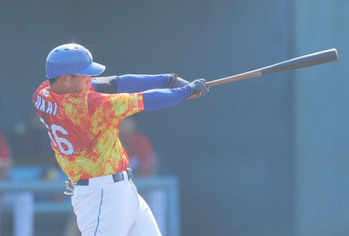 中日・鵜飼航丞、フェニックス・リーグ2本目のソロ！ 初球を振りぬき