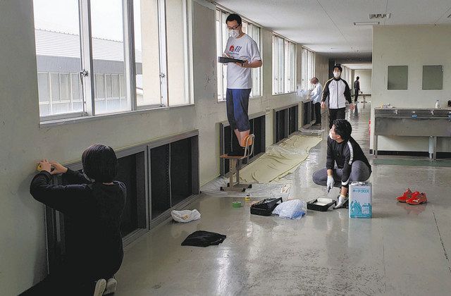 きれいな校舎で再開を 山代中教員がペンキ塗り 北陸中日新聞web