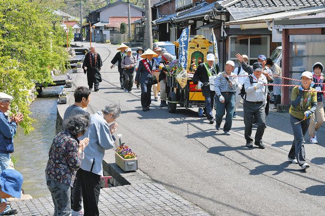 御影道中、従来通り往復とも歩きで 17日に東本願寺を出発:中日新聞Web