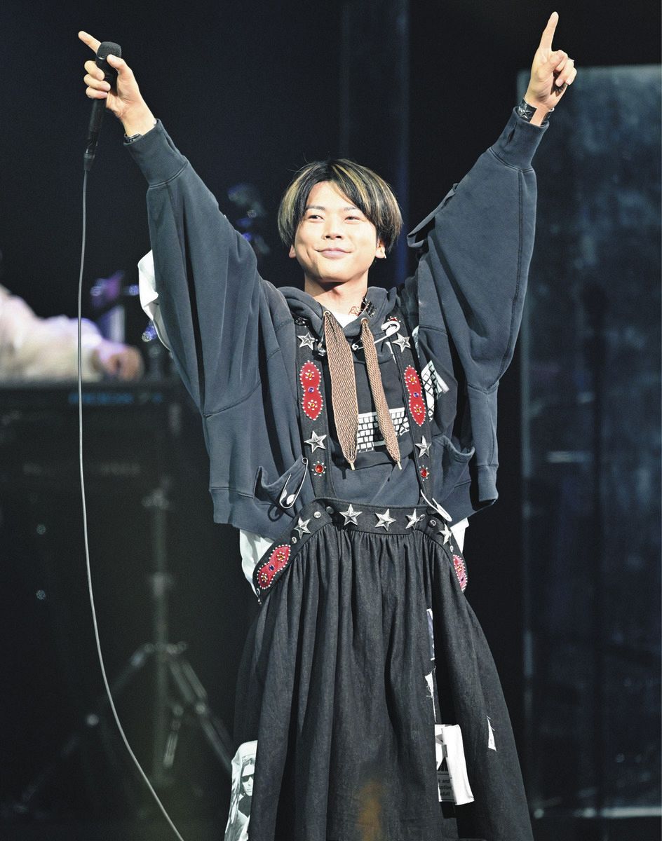 NEWS増田貴久”全身全霊”のソロツアー 「ムーンライト伝説」「世界に一