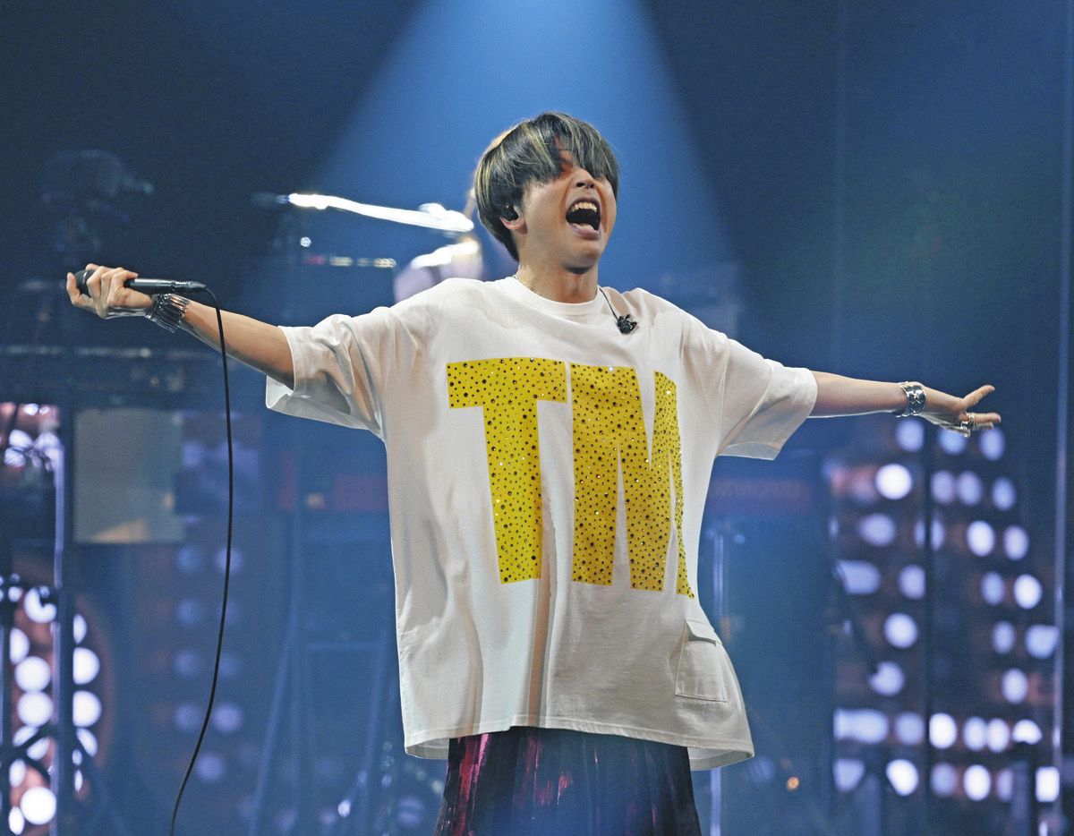 NEWS増田貴久”全身全霊”のソロツアー 「ムーンライト伝説」「世界に一