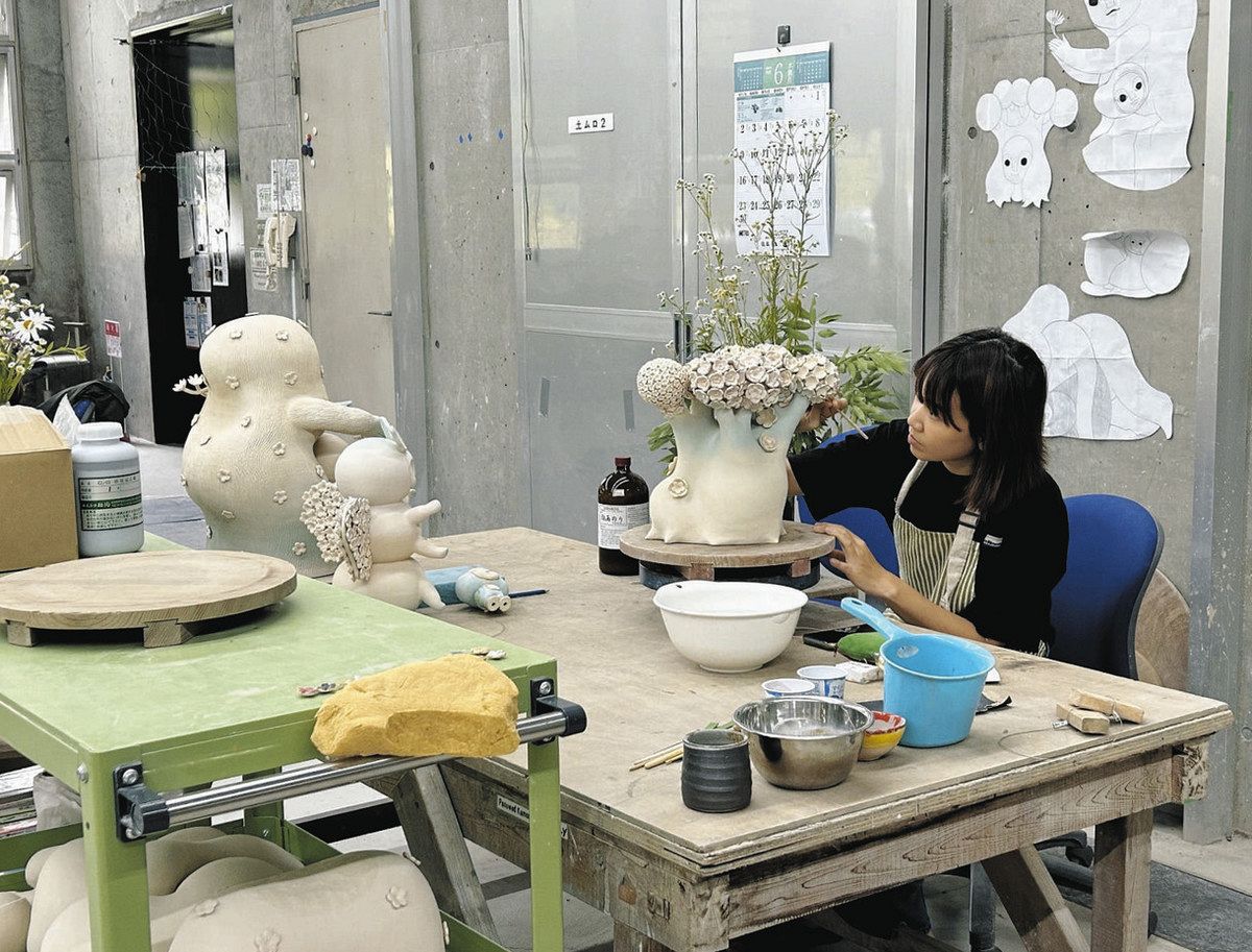 しが旅のススメ＞やきものの魅力を存分に 県立陶芸の森（甲賀市）：中