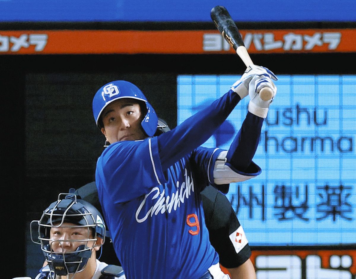 中日・石伊雄太、延長10回、決勝点呼ぶフェンス直撃二塁打「積極的に