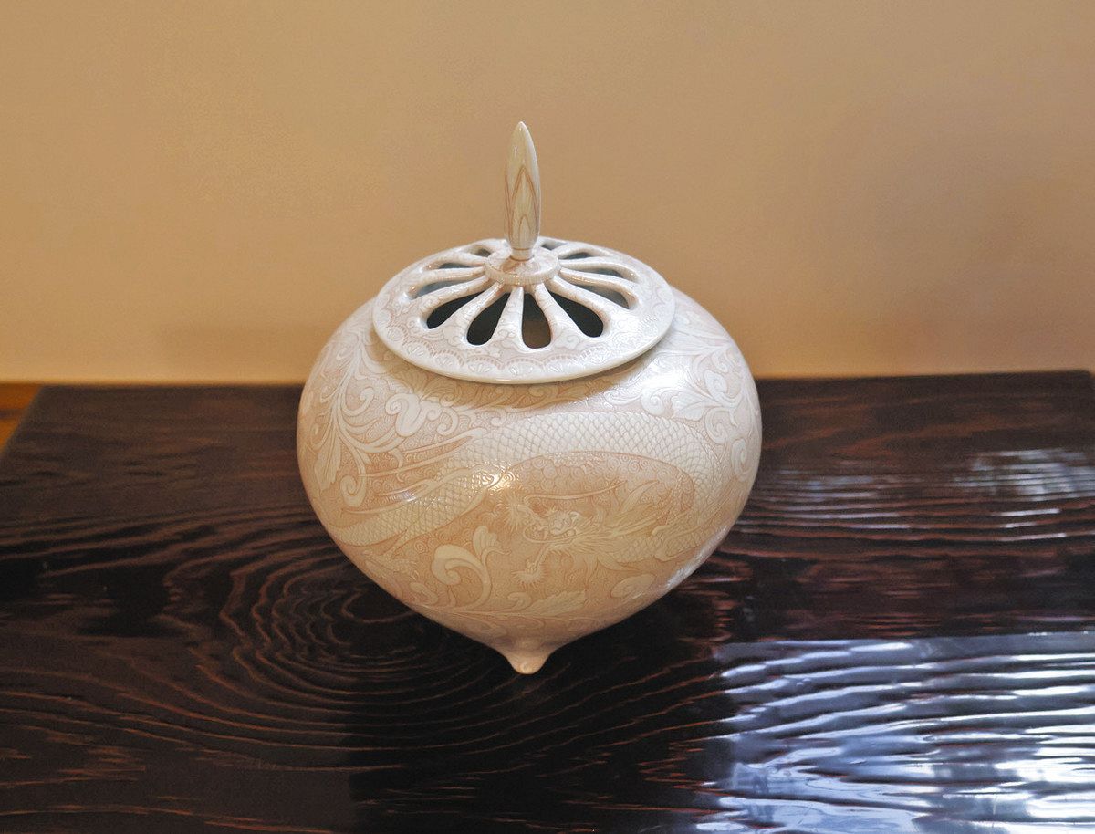 超カッコイイ香炉が勢揃い 松本・太雪美術館で特別企画展：中日新聞Web