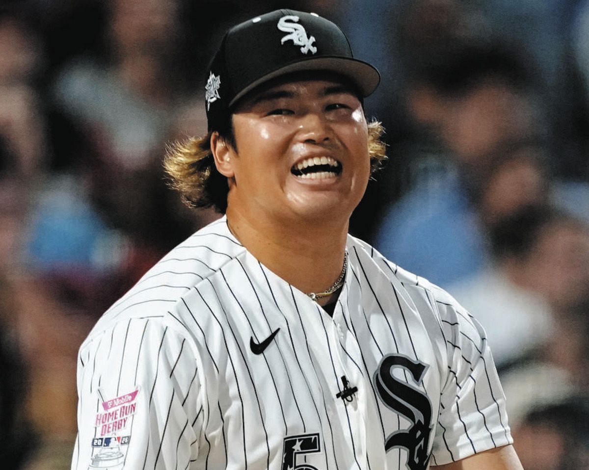 村上宗隆、初HR競争「変な緊張」、ド派手演出、異例のブーイング登場