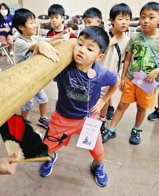 天王祭の山車「重かった」 名古屋・東区の児童が操作体験：中日新聞Web