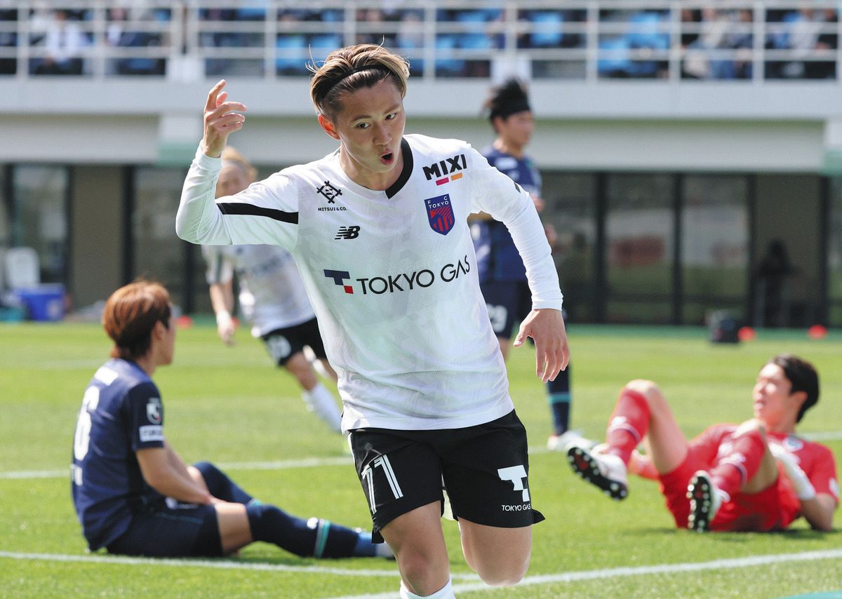 FC東京】FW荒木遼太郎、新たな役割”偽9番”で躍動 「いい形で得点 FC東京】FW荒木遼太郎、新たな役割”偽9番”で躍動 「いい形で得点