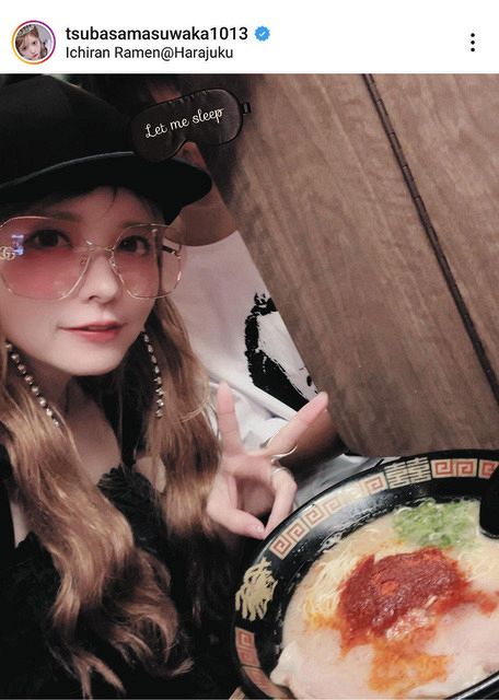 写真】益若つばさ 激辛濃厚ラーメン：中日スポーツ・東京中日スポーツ