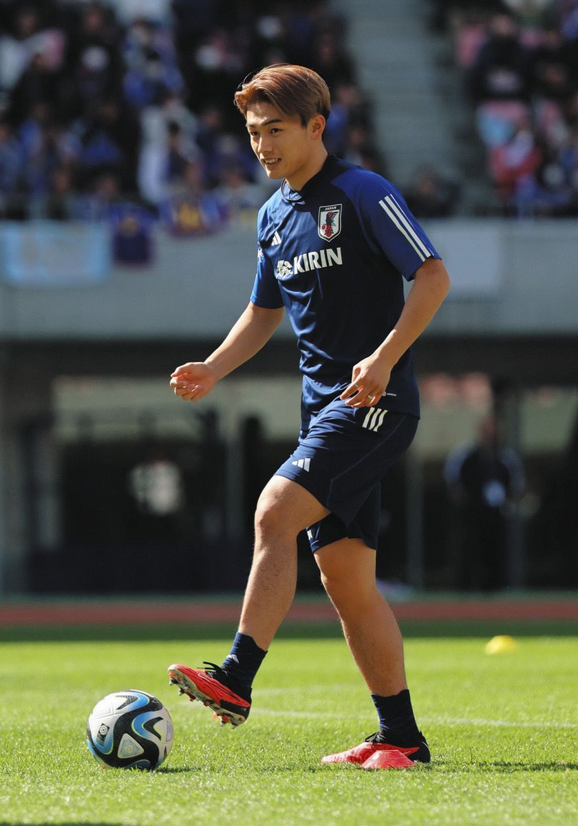 上田綺世、理想のストライカー像『戦術超えた”理不尽”な存在』「相手の