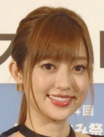 菊地亜美が妊娠発表 すでに安定期で夏頃出産予定 お腹の子に話しかけることが毎日の日課 中日スポーツ 東京中日スポーツ