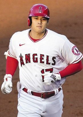 大谷翔平14号特大弾に現地中継も呆然「また、やっちまった！」「冗談だ