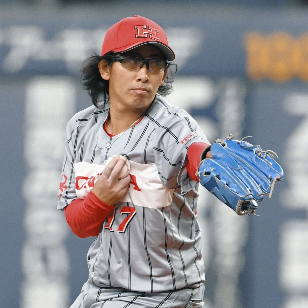 公立高校出身の『完全試合男』、プロ注目の後輩、最速151キロ左腕との